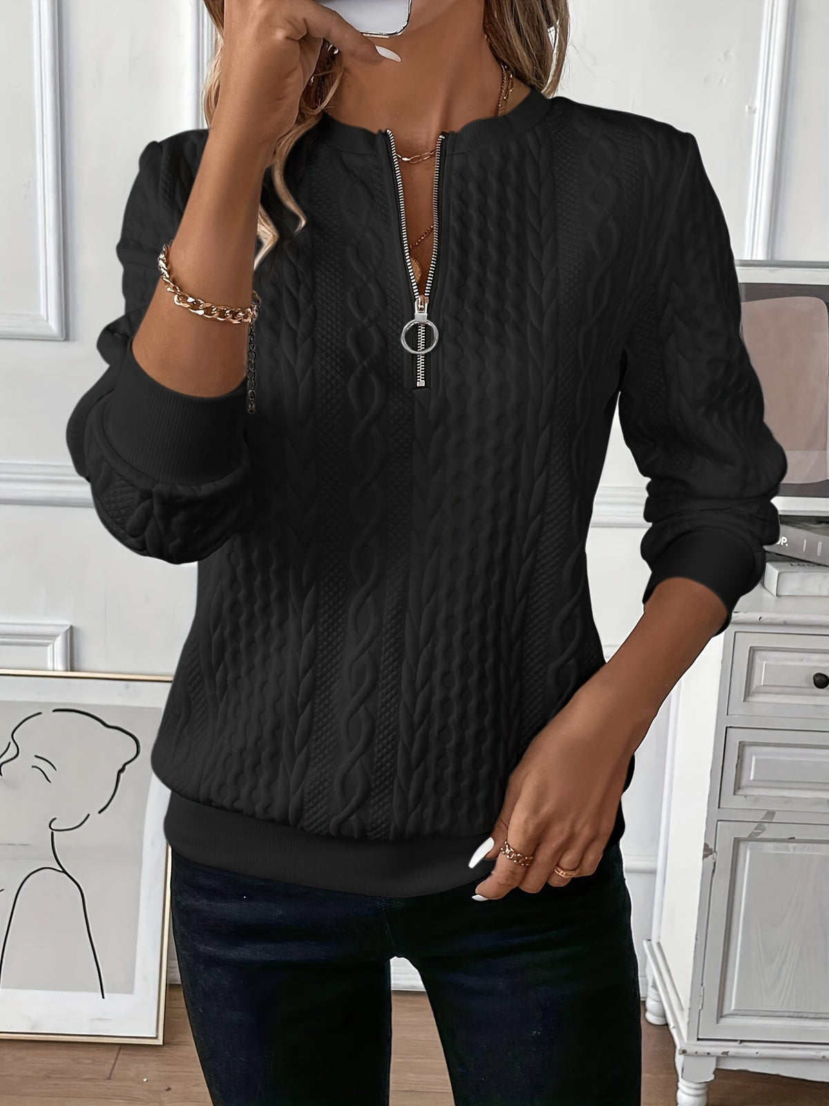 Amalie | Cozy Zip-Up Cable Knit Sweater
